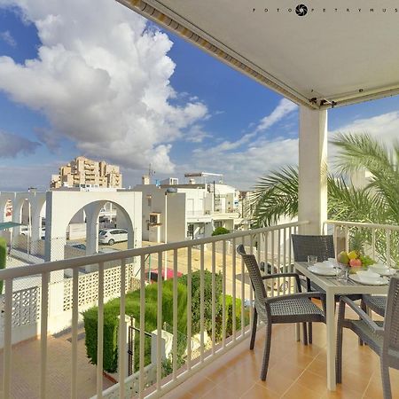 Apartment With Pool, Sea Views & Balcony Less Than 10Min Walk To La Mata Beach! تورّيفيِخا المظهر الخارجي الصورة