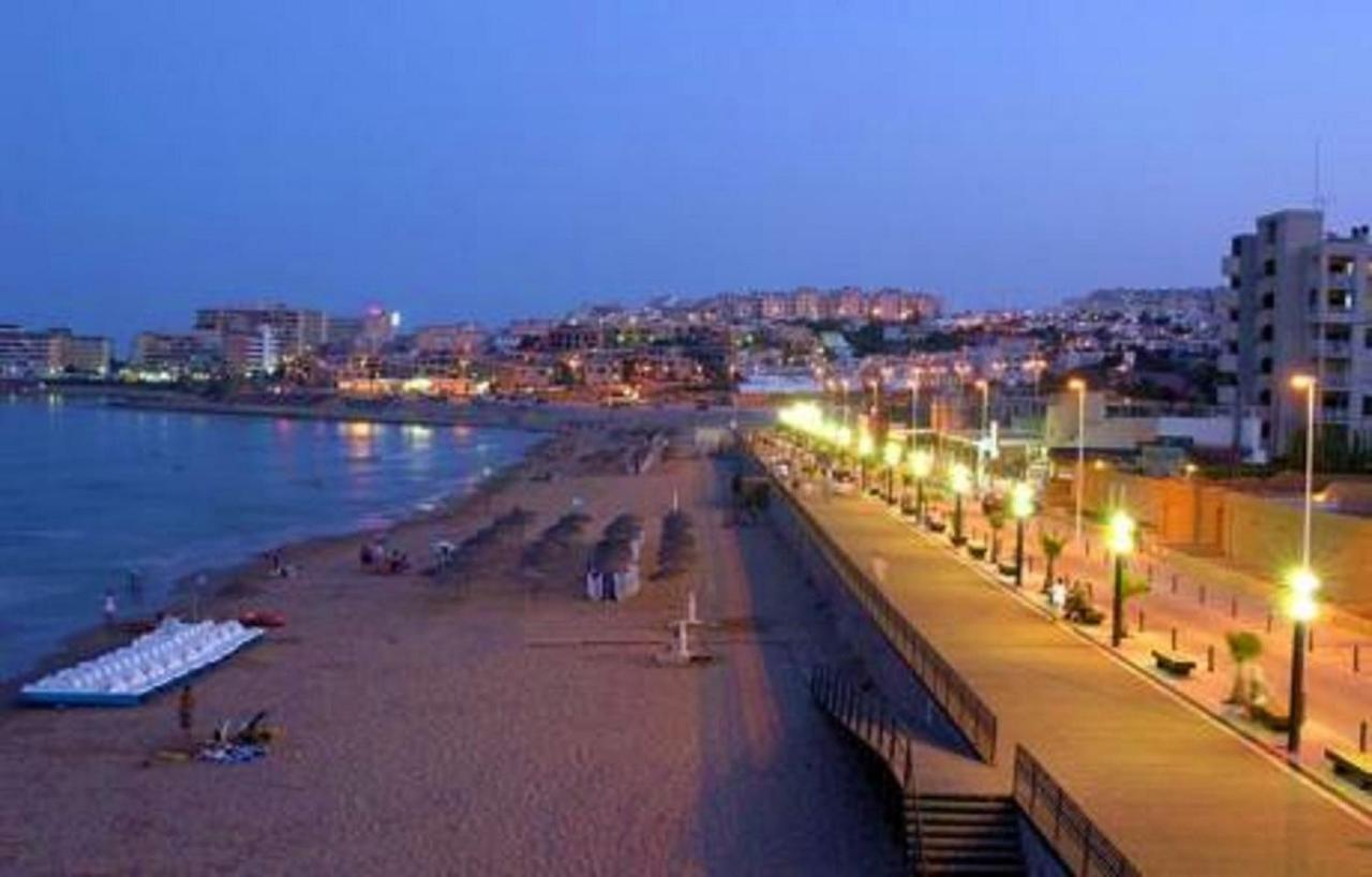 Apartment With Pool, Sea Views & Balcony Less Than 10Min Walk To La Mata Beach! تورّيفيِخا المظهر الخارجي الصورة