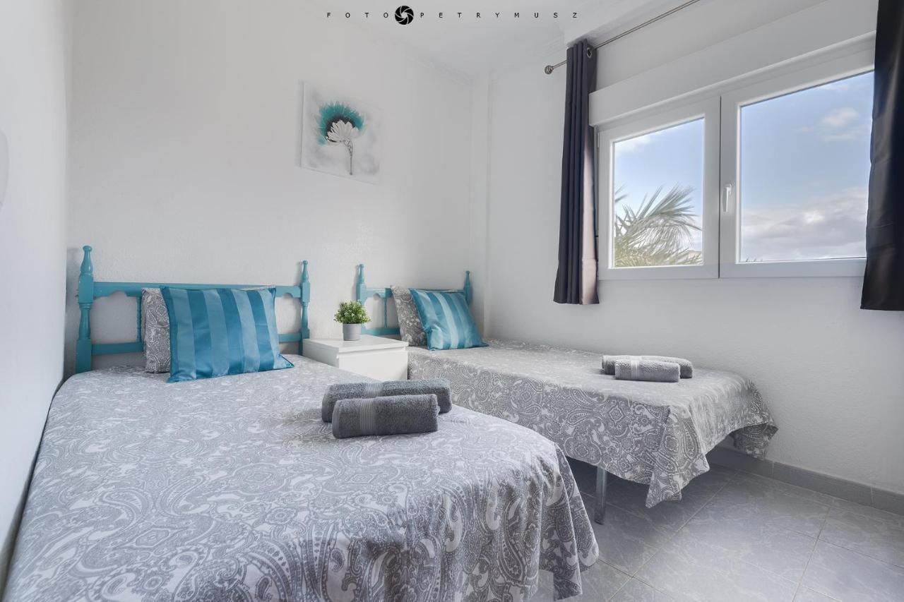 Apartment With Pool, Sea Views & Balcony Less Than 10Min Walk To La Mata Beach! تورّيفيِخا المظهر الخارجي الصورة